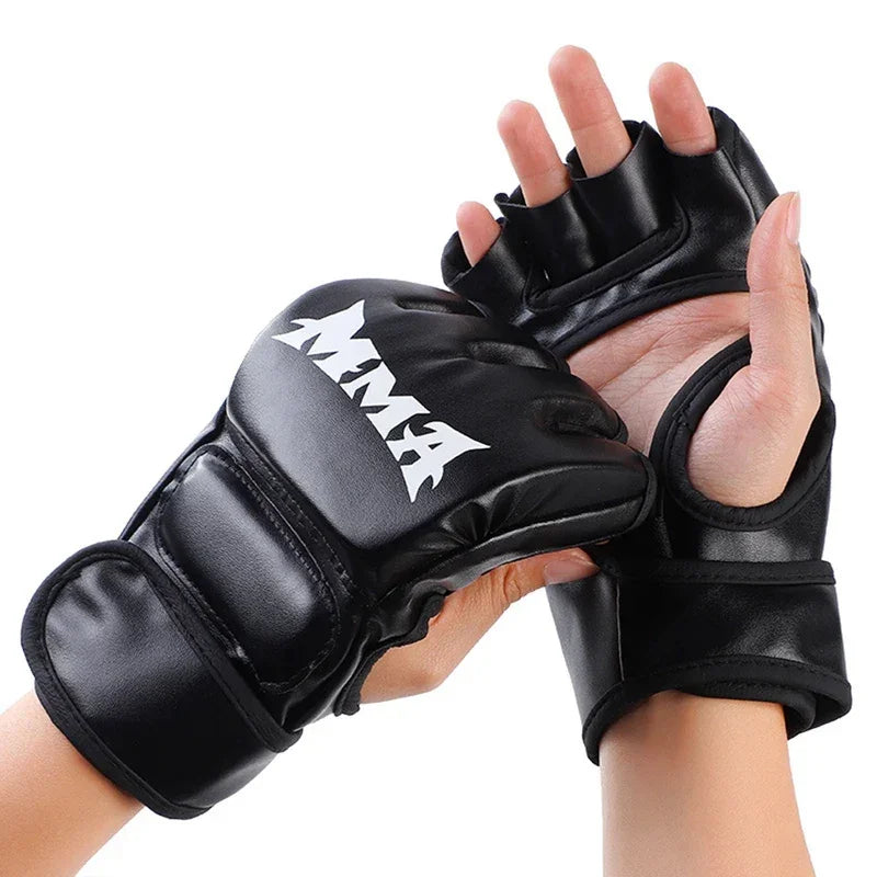 Guantes MMA negros de cuero con nudillos acolchonados para artes marciales y entrenamiento