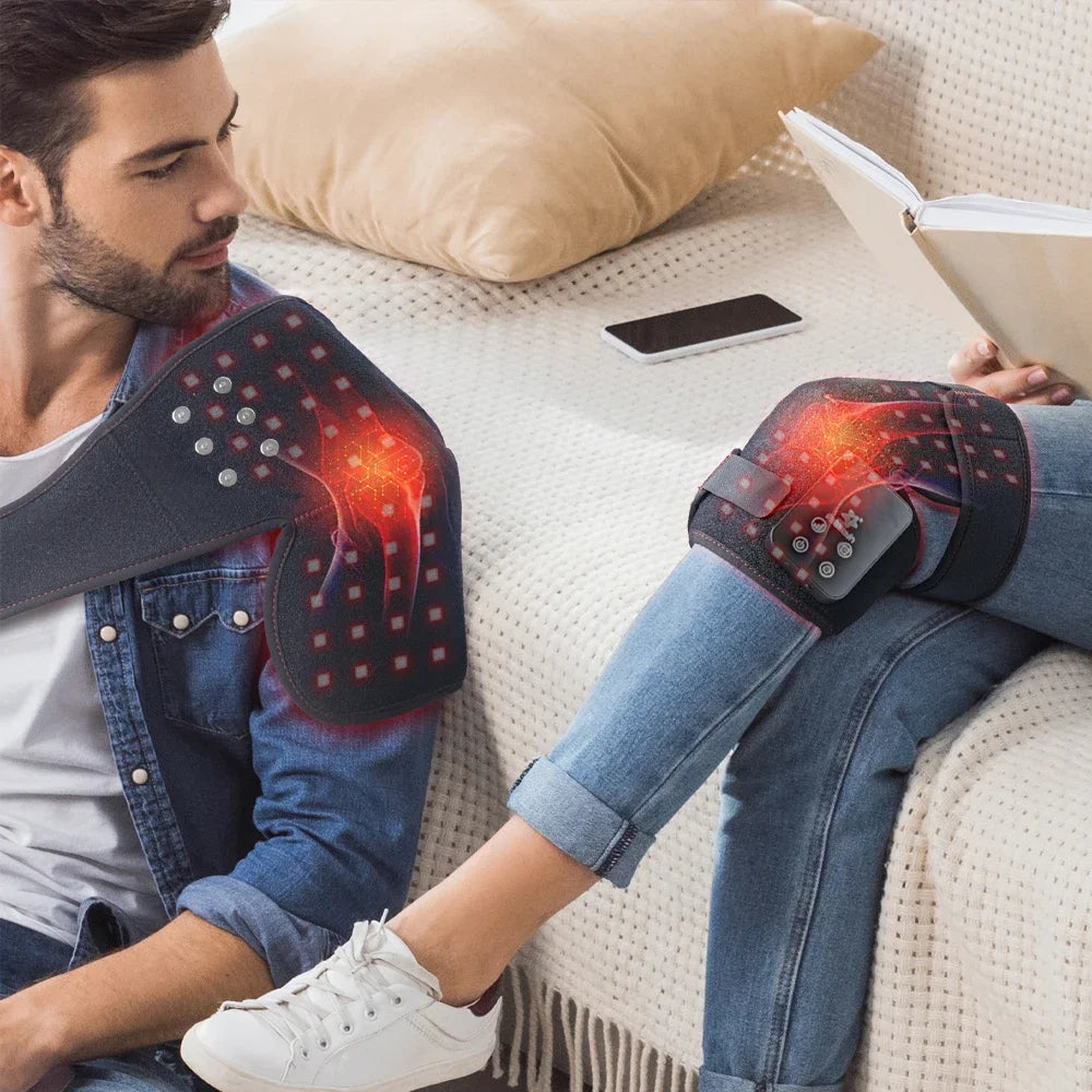 Hombre utilizando rodillera de luz roja terapéutica InRomo Sport de 660nm y 850nm para biohacking y alivio de dolores articulares crónicos